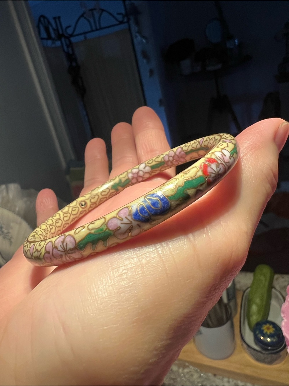 Gorgeous Cloisonné Floral Bangle Bracelet in Cream & Multicolor